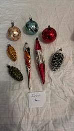 Doos 2 Mooi Setje 8 Kerstballen Pegels Dennenappels, Ophalen of Verzenden, Gebruikt