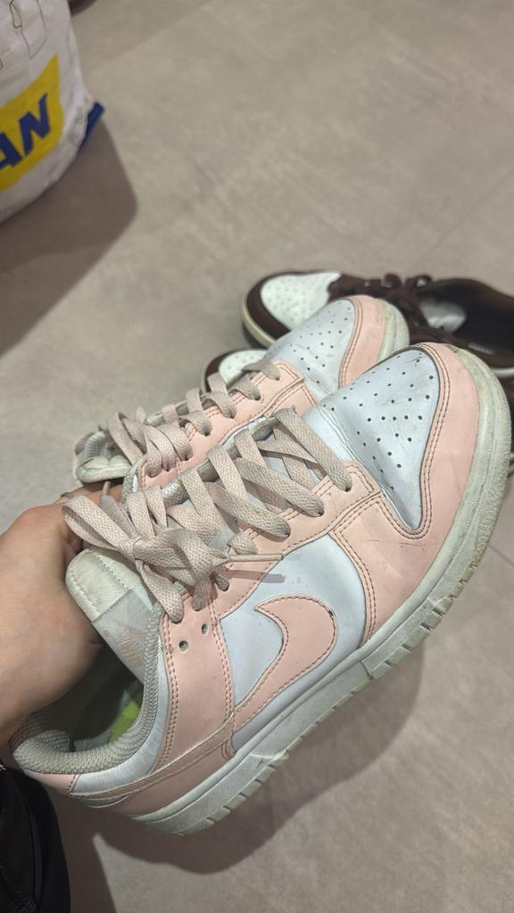 Nike dunk low, Kleding | Heren, Schoenen, Overige kleuren, Ophalen of Verzenden, Sneakers of Gympen, Gedragen
