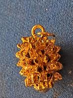 hanger -goudkleurig ,afm. 2x1 cm, Overige materialen, Overige voorstellingen, Ophalen of Verzenden, Zo goed als nieuw