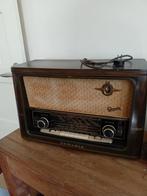 Oude radio plus bijbehorende ophangplank met lectuurvak, Ophalen, Gebruikt