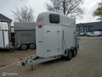 Zeer mooie aluminium Weijer traveller 1,5 paardstrailer. beschikbaar voor biedingen