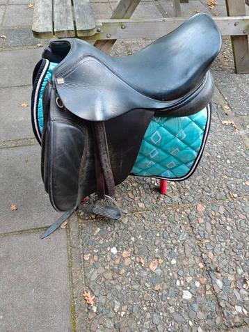 Anky zadel 17,5 inch incl beugels en riemen beschikbaar voor biedingen