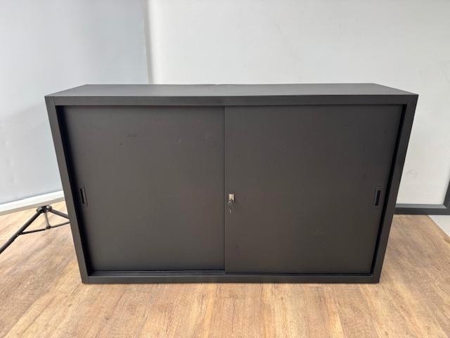 Schuifdeurkast zwart B-keus, Huis en Inrichting, Brandblussers en Brandkasten, Nieuw, Ophalen of Verzenden