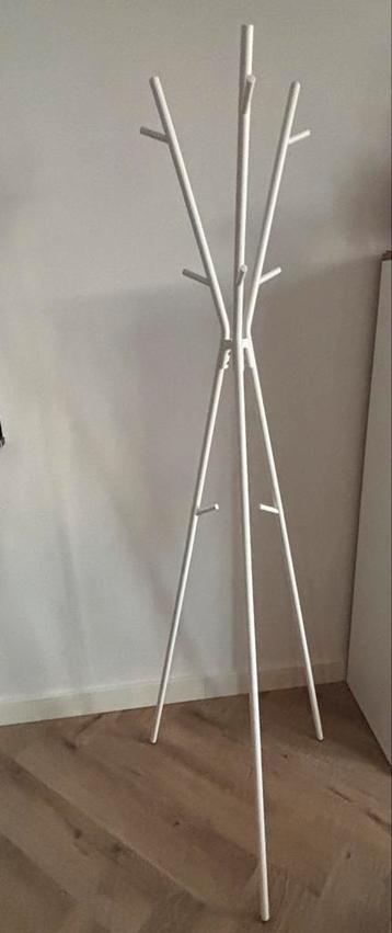 IKEA EKRAR kapstok wit / zo snel mogelijk ophalen beschikbaar voor biedingen