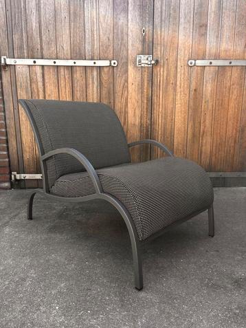 Design fauteuil Harvink – “Op hoop van Zegen” beschikbaar voor biedingen