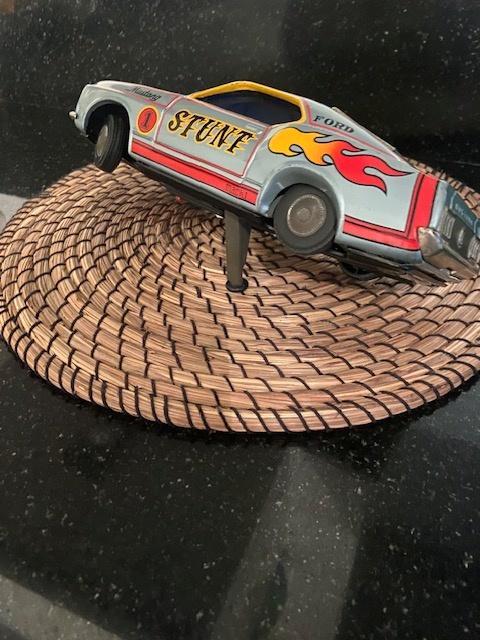 Ford Mustang stunt car tin toy TPS Japan jaren '60 battery., Verzamelen, Speelgoed, Zo goed als nieuw, Ophalen of Verzenden