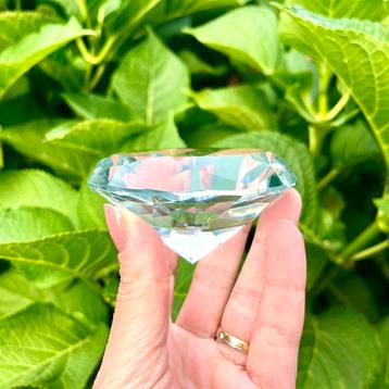 Glazen diamant decoratie diamant deco glas beschikbaar voor biedingen