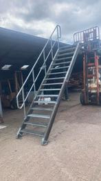 Stalen trap, Ophalen of Verzenden, Zo goed als nieuw, 2 tot 4 meter