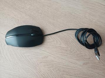 Bedrade computermuis van Terra beschikbaar voor biedingen