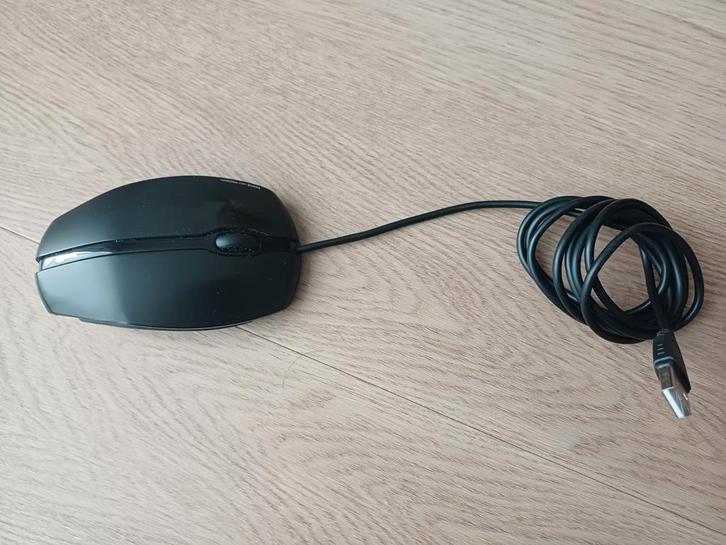 Bedrade computermuis van Terra, Computers en Software, Muizen, Gebruikt, Muis, Bedraad, Ophalen of Verzenden