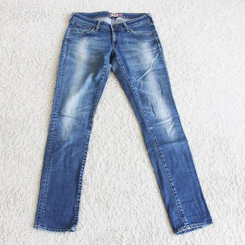 Mooie Fit &Wide Spijkerbroek (W29) - 41 € 25,-, Kleding | Dames, Spijkerbroeken en Jeans, Zo goed als nieuw, W28 - W29 (confectie 36)