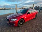 BMW 5-Serie 3.0 I 523 AUT 2011 Rood, Zwart, 2000 kg, 2996 cc, Origineel Nederlands