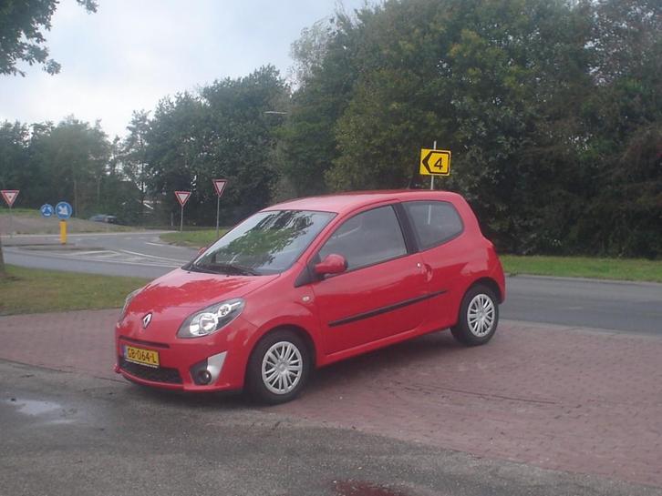 Renault TWINGO 1.2 DYNAMIQUE, Auto's, Renault, Twingo, ABS, Airbags, Centrale vergrendeling, Elektrische ramen, Mistlampen, Radio