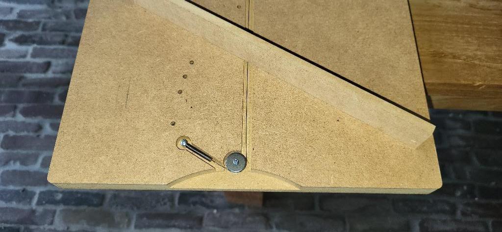 Polycarbonaat buigen gloeidraad polystyreen, Ophalen, Zo goed als nieuw, Overige thema's