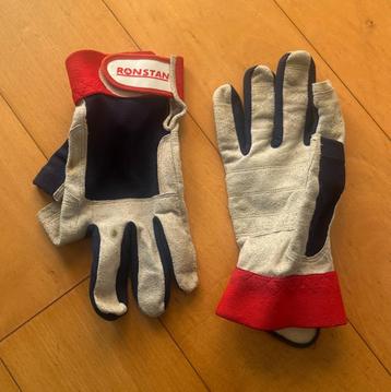 zeilhandschoenen L man beschikbaar voor biedingen