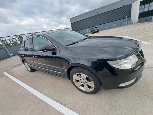 Skoda Superb 1.4 TSI 92KW 2011 Zwart, Auto's, Skoda, Superb, Airbags, Airconditioning, Boordcomputer, Centrale vergrendeling, Climate control