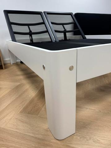 Showroommodel: Auping Auronde 140x200 Pure White 1M (-50%!) beschikbaar voor biedingen