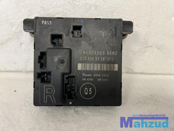 MERCEDES CLS C219 Rechts achter deurvergrendelings module 21 beschikbaar voor biedingen