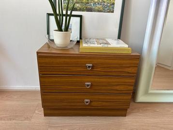 Vintage ladekastje fineer (mid century - 70’s?) beschikbaar voor biedingen