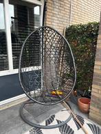 Ei schommelstoel buiten, Tuin en Terras, Tuinstoelen, Ophalen, Gebruikt