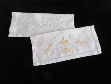2 oude linnen hoesjes *Marries*  beschikbaar voor biedingen
