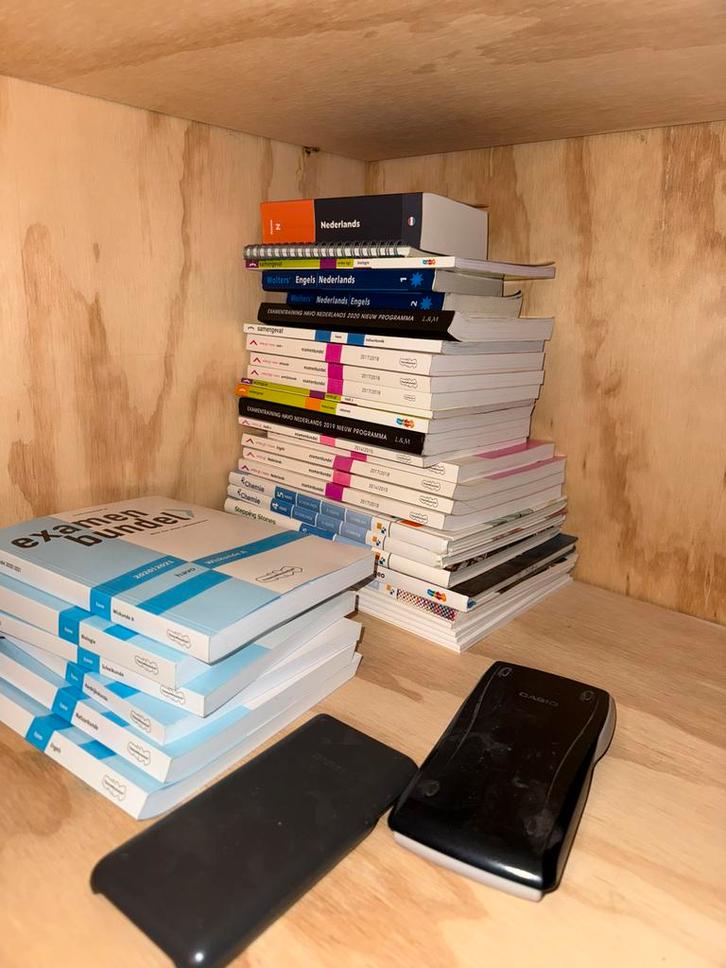 Examenbundels, samenvattingen voor HAVO, Boeken, Schoolboeken, Zo goed als nieuw, Biologie, HAVO, Ophalen