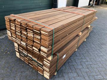 Partij Ayous Thermisch gemodificeerd Planchet gevelbekleding beschikbaar voor biedingen