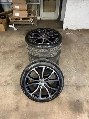 Originele Porsche velgen 21 inch Bridgestone banden beschikbaar voor biedingen