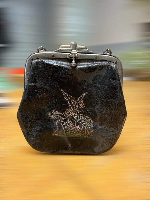 Vintage damestasje, Sieraden, Tassen en Uiterlijk, Tassen | Damestassen, Gebruikt, Avondtasje, Bruin, Ophalen of Verzenden