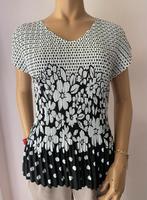 LEO&UGO top 38 zwart/wit, Kleding | Dames, Tops, Maat 38/40 (M), Wit, Ophalen of Verzenden, Zo goed als nieuw