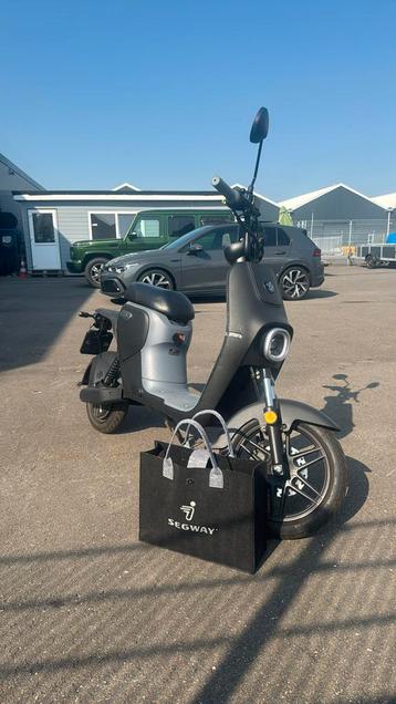 Segway B1108 bromfiets beschikbaar voor biedingen