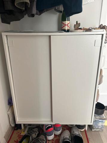 Witte schoenenkast - 100x80x35cm beschikbaar voor biedingen