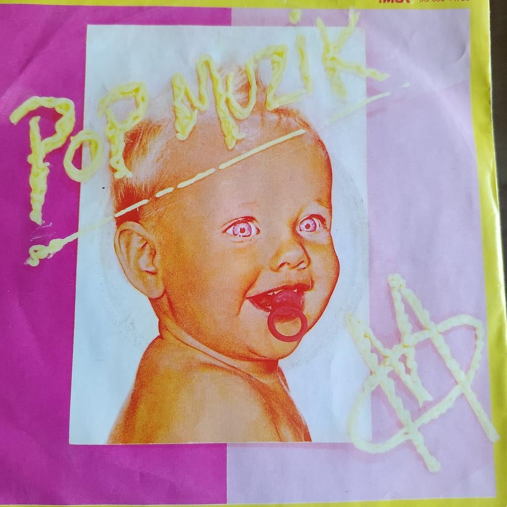 Pop Muzik - Baby's First Single, Cd's en Dvd's, Vinyl Singles, Ophalen of Verzenden, Zo goed als nieuw, 7 inch