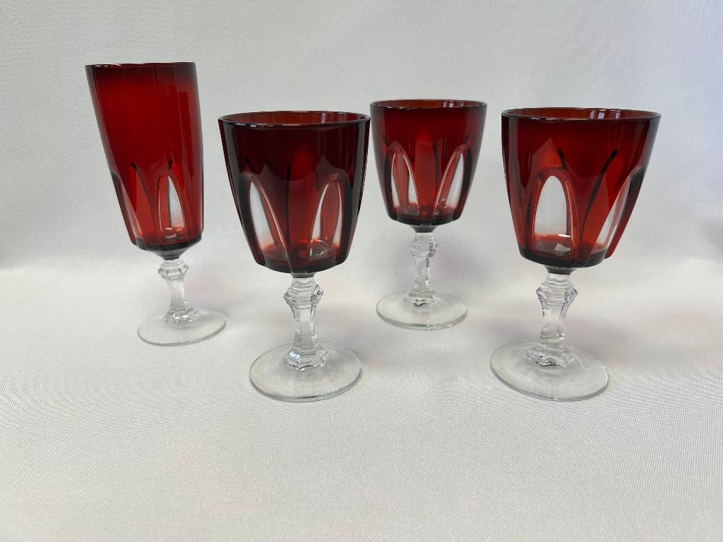 Kristal Wijn / Likeurglas - Rood - 3 stuks, Antiek en Kunst, Antiek | Glas en Kristal, Ophalen of Verzenden