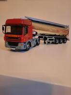 Corgi DAF CF Suttons, Hobby en Vrije tijd, Modelauto's | 1:50, Ophalen of Verzenden, Zo goed als nieuw, Bus of Vrachtwagen, Corgi