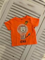 Koningsdag shirtje oranje met leeuw maat 62/68., Kinderen en Baby's, Babykleding | Maat 62, Shirtje of Longsleeve, Ophalen of Verzenden