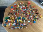 Playmobil in prima staat met 46 grote ,10 kleine figuurtjes, Ophalen of Verzenden, Zo goed als nieuw