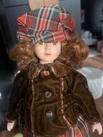 Mooie pop voor de verzamelaar, Verzamelen, Poppen, Ophalen of Verzenden, Zo goed als nieuw, Pop