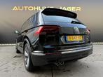 Volkswagen Tiguan 1.5 TSI ACT Highline Business R Pano Massa, Stof, 4 cilinders, 150 pk, Zwart