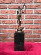 mooi beeld van Vrouwe Justitia, brons en marmer, Antiek en Kunst, Ophalen of Verzenden