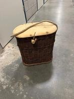 Wilgentakken mand met houtendeksel, Huis en Inrichting, Woonaccessoires | Schalen en Manden, Ophalen, Overige materialen, Mand