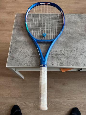 Yonex EZONE 98 305 gr L2 2025 beschikbaar voor biedingen