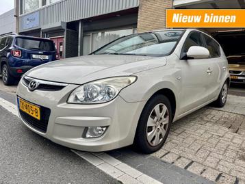 Hyundai I30 1.4i Dynamic 5HB AIRCO 4X ELEC. RAMEN RIJDT GOED beschikbaar voor biedingen