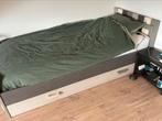 Eenpersoonbed, steigerhout look in grijstinten, Ophalen, Eenpersoons, Zo goed als nieuw, 200 cm