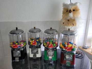 sixties fifties retro BEAVER kauwgomballen / pinda automaten beschikbaar voor biedingen