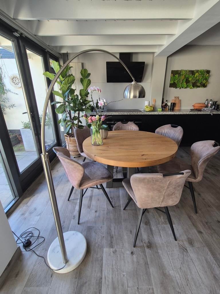 Eettafel massief eiken 130cm, Huis en Inrichting, Tafels | Eettafels, Ophalen, Rond, Zo goed als nieuw, 100 tot 150 cm