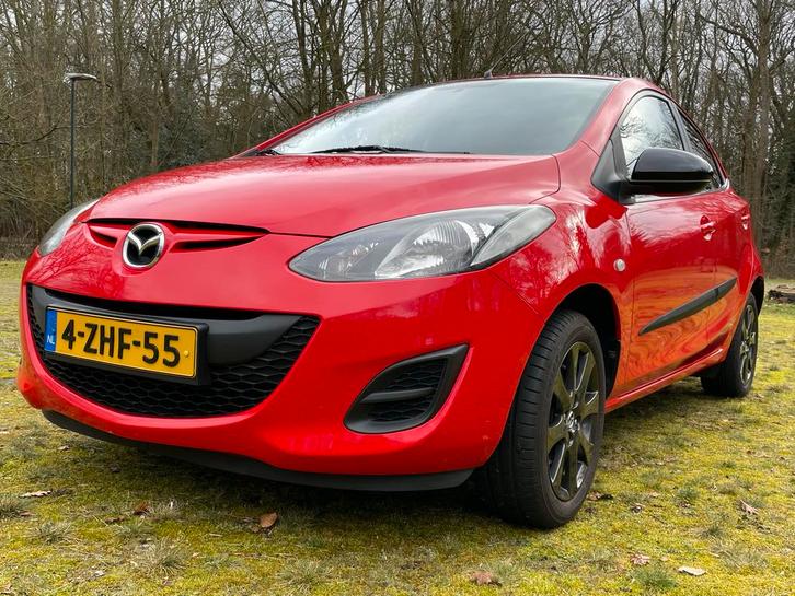 Mazda 2 1.3 55KW 5DRS 2015 color Edition km 103884, Auto's, Mazda, Particulier, ABS, Airbags, Airconditioning, Centrale vergrendeling