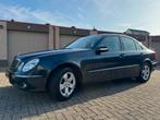 Mercedes E-Klasse 2.6 E240 Sedan 4MATIC nog geen 100.0000 km, Auto's, Mercedes-Benz, Automaat, 2597 cc, Zwart, Origineel Nederlands