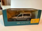 Opel Combo Tour - lichtgrijs metallic - Minichamps - Nieuw, Ophalen of Verzenden, Nieuw, Auto, MiniChamps