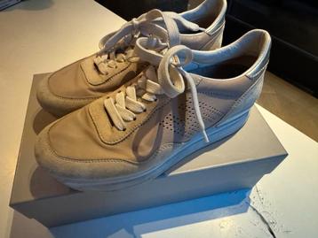 Hogan Beige Sneakers Maat 39.5 beschikbaar voor biedingen